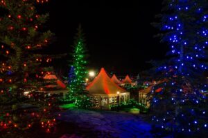 Where to See the Best Christmas and Holiday Light Displays in and Around Calgary - 2025