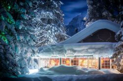 15 Short Term Rentals For a Romantic Winter Getaway in Alberta