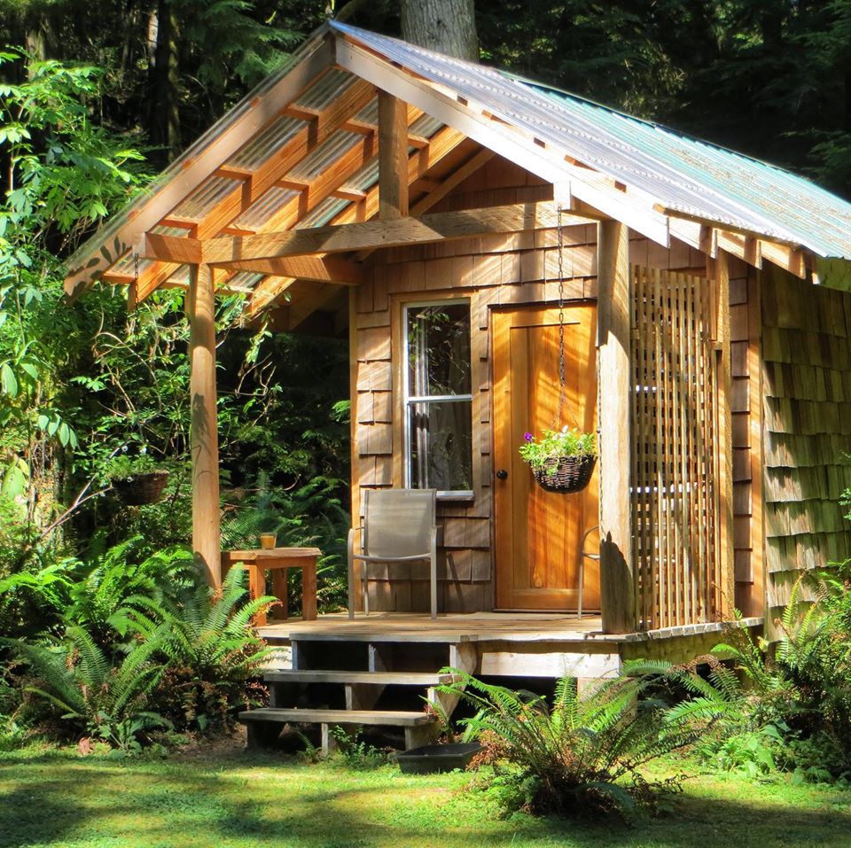 25 Places To Go Comfort Camping Glamping In British Columbia To Do Canada