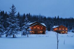 25 Christmas & Winter Holiday Getaways in Alberta