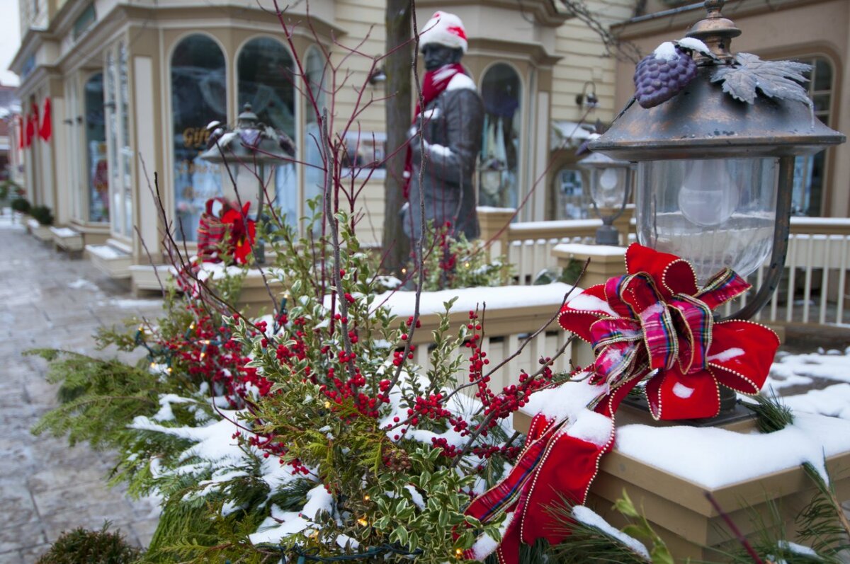 Things to Do to Celebrate Christmas & Holidays in Ontario