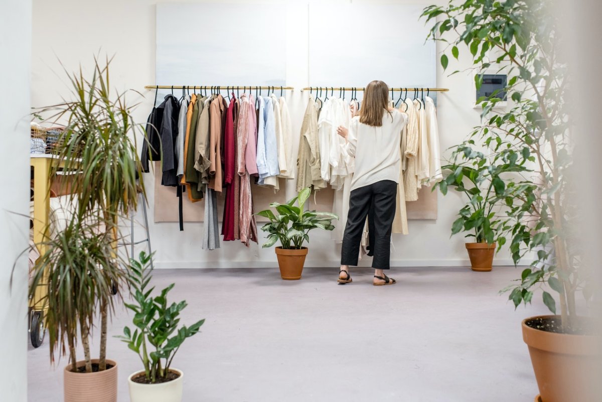 Designer clothing consignment clearance stores near me