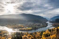 10 Must-Visit Towns in Kootenay Region For Scenic Weekend Getaways