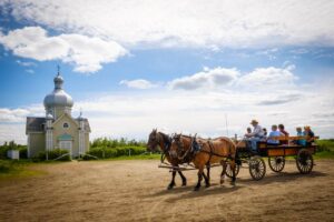 25 Summer Day Trips With Kids From Edmonton