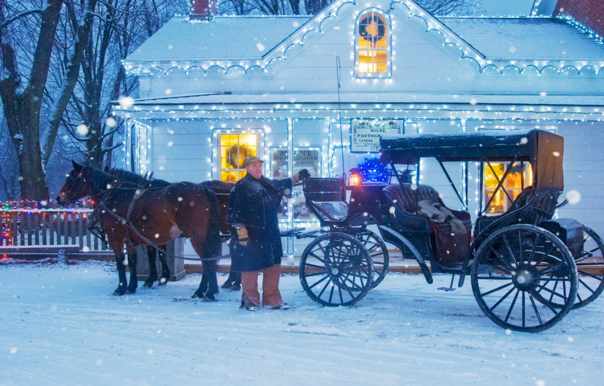 10 Christmas Holiday Getaways in Ontario