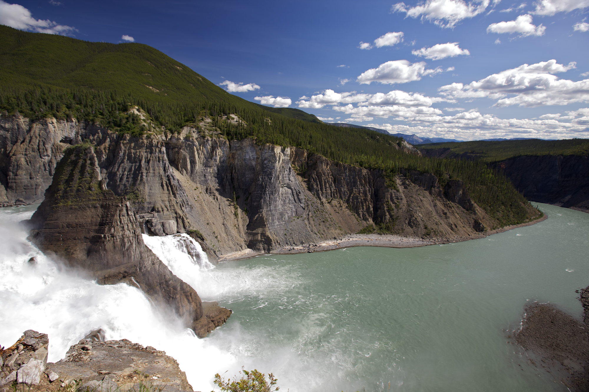 15 of the Best Places to Visit in the Northwest Territories