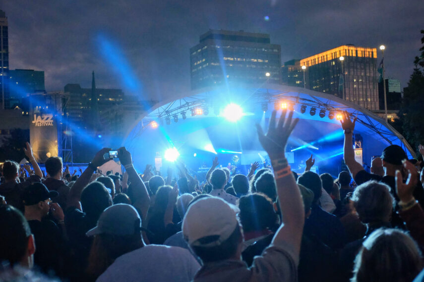 Ottawa Jazz Festival Confederation Park, Elgin St, Ottawa To Do Canada