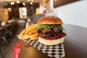 COVID-19: Restaurants Open in Edmonton For Dine-In Services