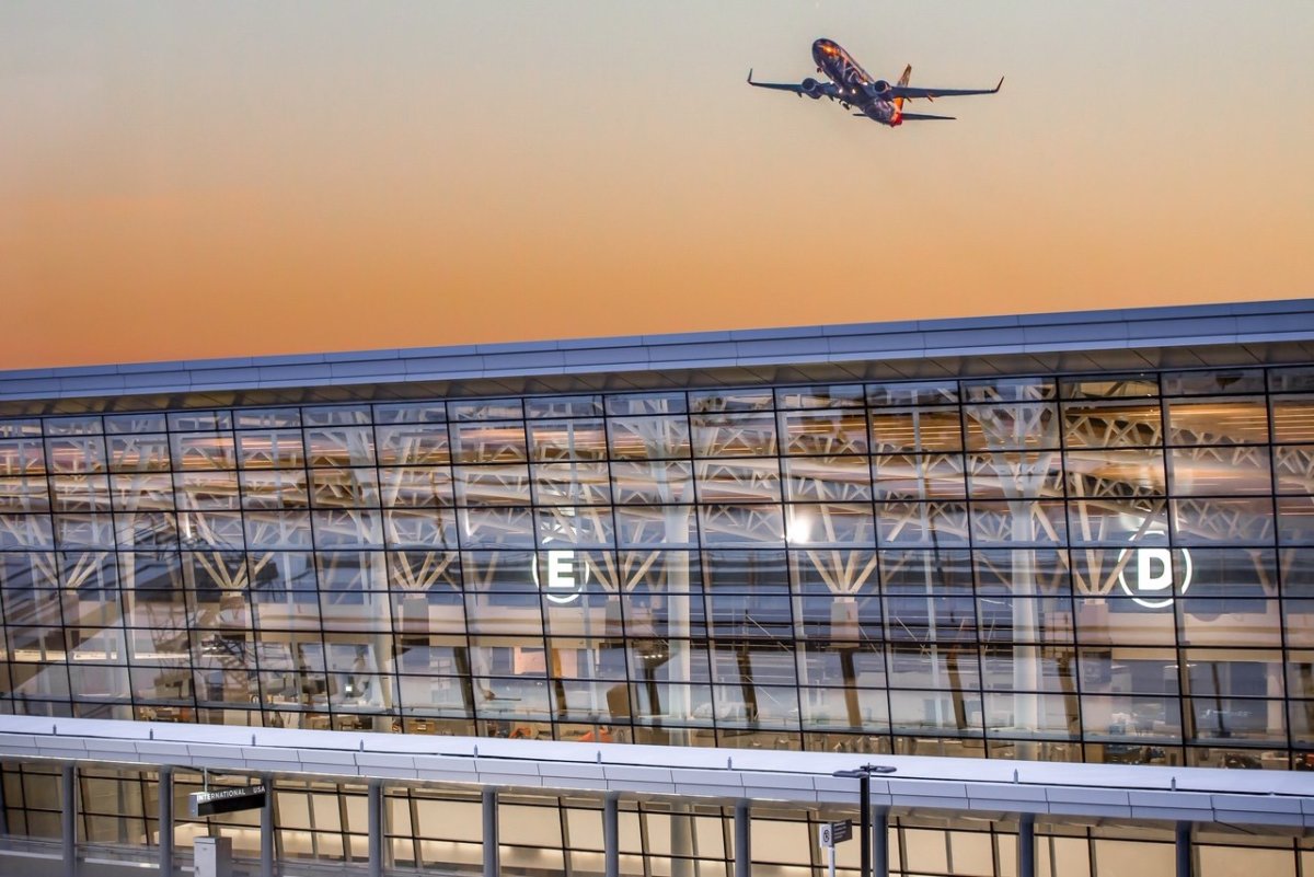 Canada Debuts Verified Traveller Program For Faster Security Screening