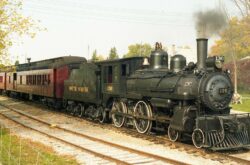 South Simcoe Railway: Take a Historic Scenic Train Tour Through Beeton Creek Valley Near Toronto