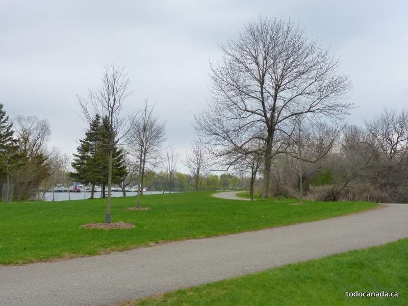 A Guide to Ashbridge's Bay Park Toronto Ontario Canada