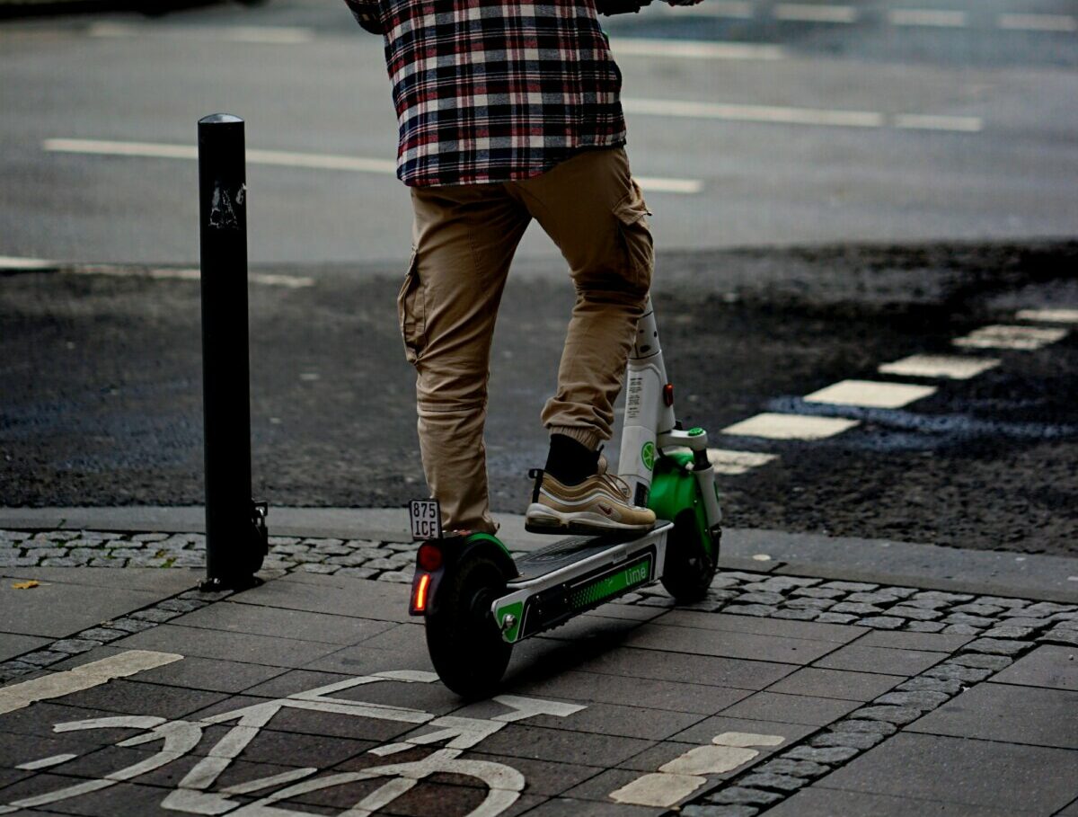1500 EScooters and 400 EBikes Return to Edmonton Streets This Summer