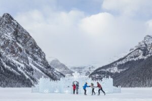 10 Things to Do at Lake Louise in Winter