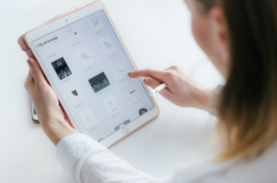 Low Income Ontario Students Will Get Free iPads with Free Rogers Wireless Data