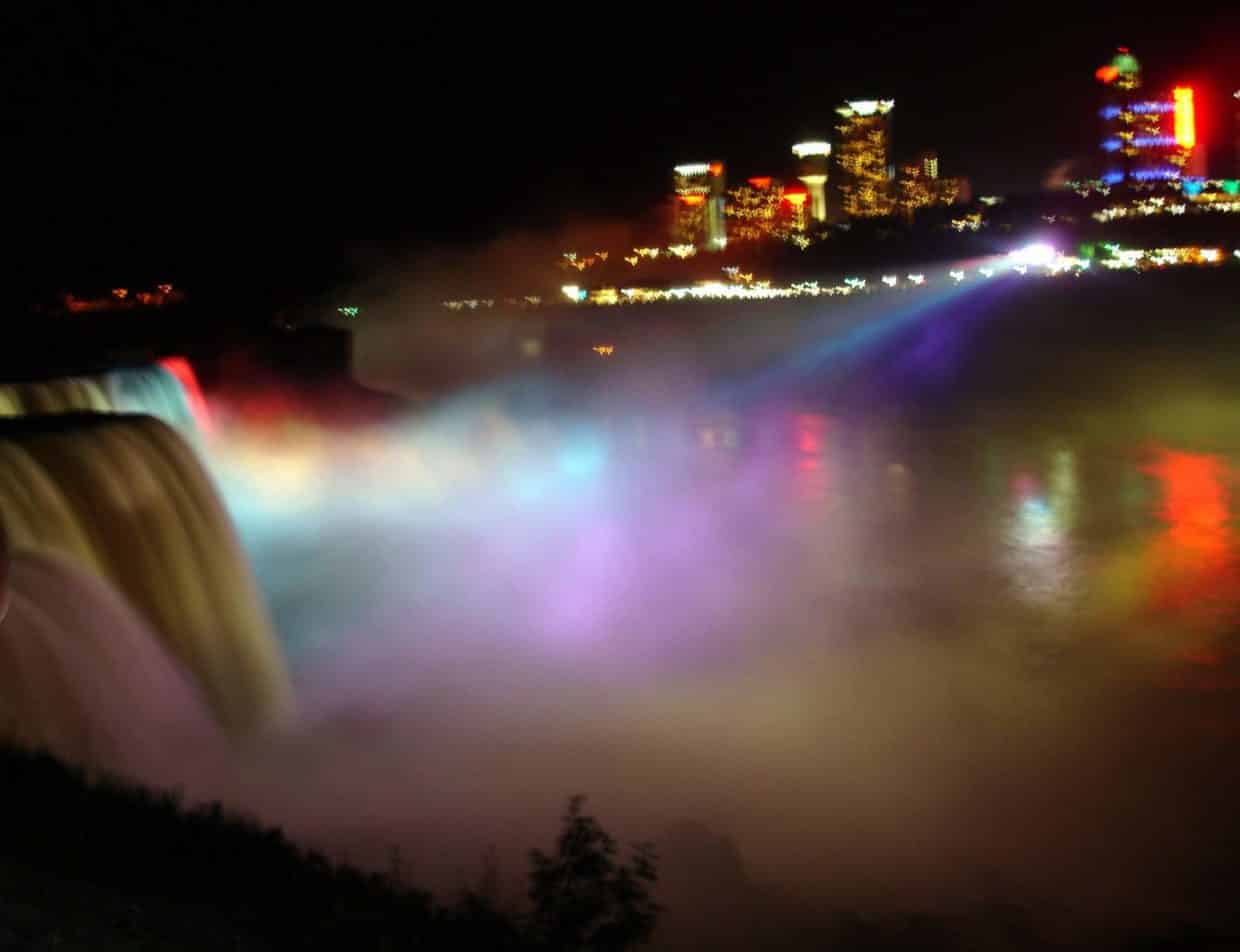 Things to do in Niagara Falls in Winter : Attractions & Festivals