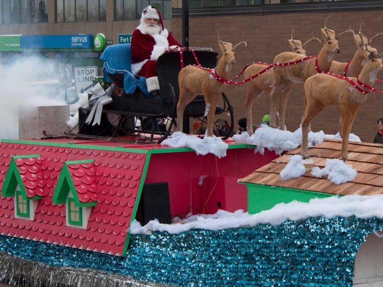 Mebane Hill Christmas Parade 2022 2021 Christmas Parades, Festivals & Holiday Theatre In Edmonton