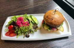 Restaurants Open in Regina For Dine-In Services