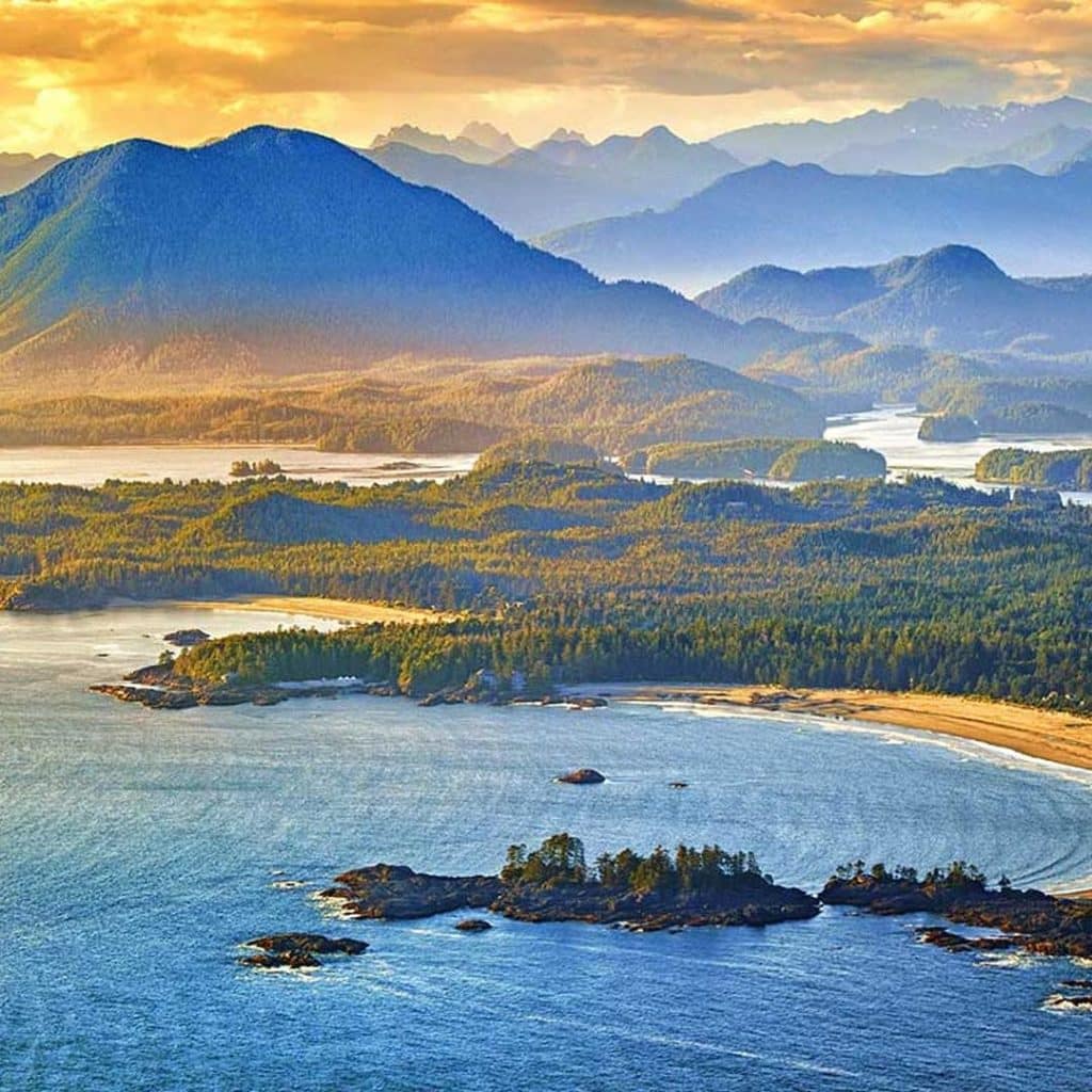 10 Cheap Weekend Getaways for Couples in British Columbia 