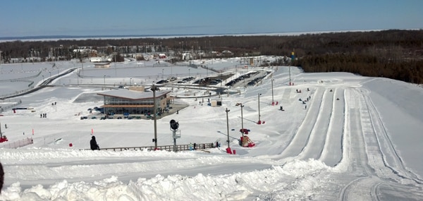 Snowtubing ROC Toronto tubing-roc