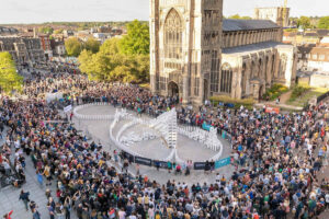 Bentway Bringing 2.5 km Long Domino Chain to Downtown Toronto This September
