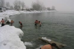 Where to Go for Winter Swimming in Lake Ontario, Toronto